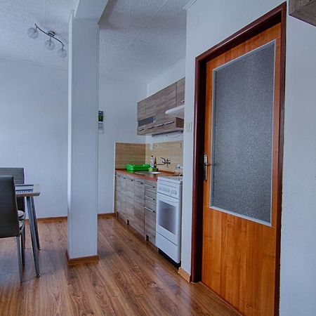 Апартаменти Apartman Iveta Рокитніце-над-Їзероу Екстер'єр фото
