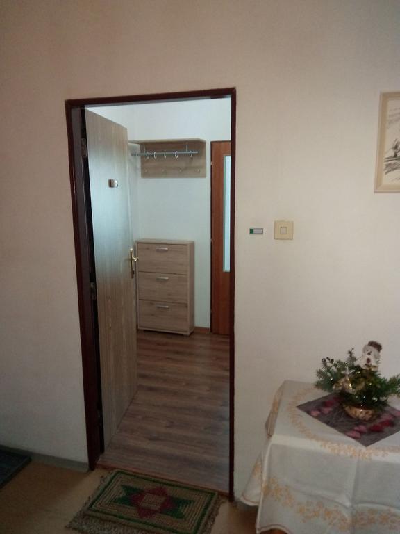 Апартаменти Apartman Iveta Рокитніце-над-Їзероу Екстер'єр фото